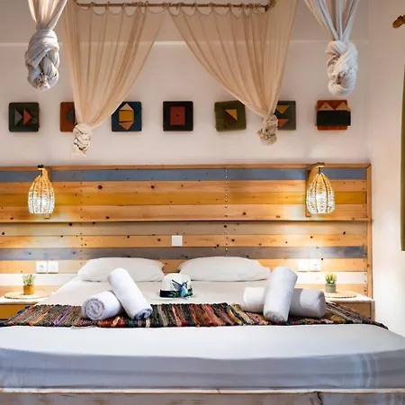 Kanela Guest house 2*