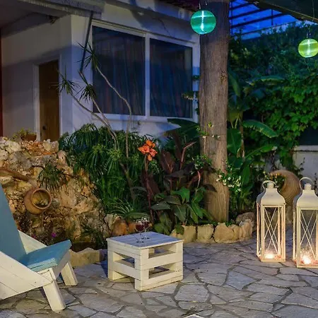 Πανσιόν Kanela 4*